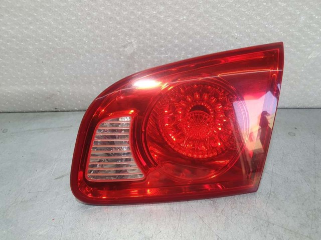 HYUNDAI 924062B000 Piloto trasero interior derecho comprar Barcelona