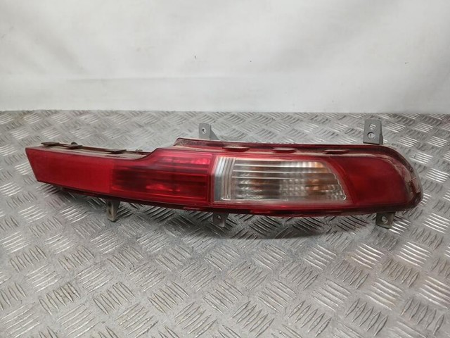 HYUNDAI 924063U300 Luz antiniebla trasera derecha  en stock Valencia