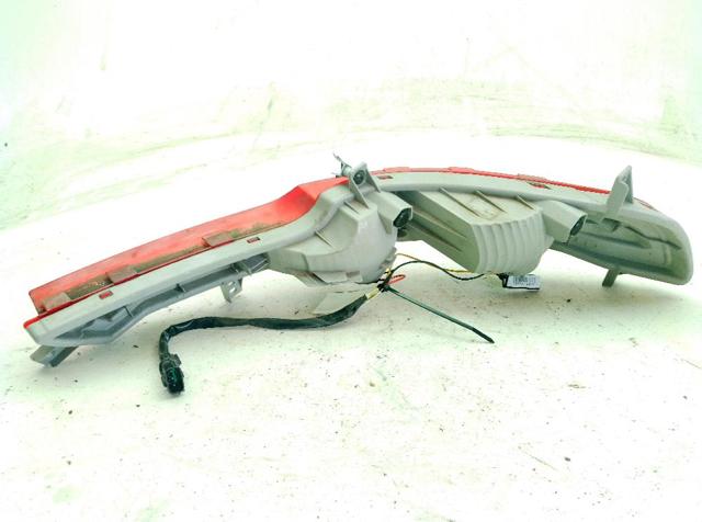 HYUNDAI 924063U300 Luz antiniebla trasera derecha  en stock Terrassa