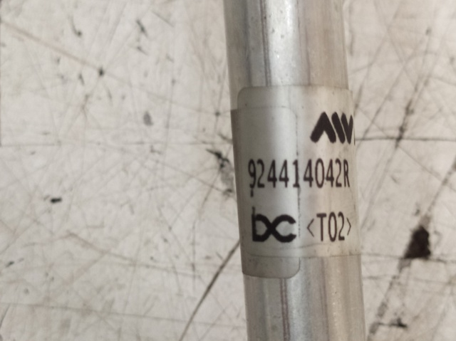 924414042R Manguera de aire acondicionado, del deshumidificador al evaporador  comprar en Pontevedra