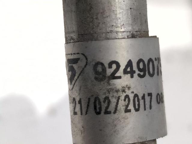 RENAULT 924907519R Manguera de aire acondicionado, del evaporador trasero al compresor comprar Barcelona