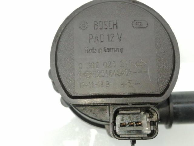 RENAULT 925164GA0A Bomba de agua eléctrica auxiliar  disponible Valladolid