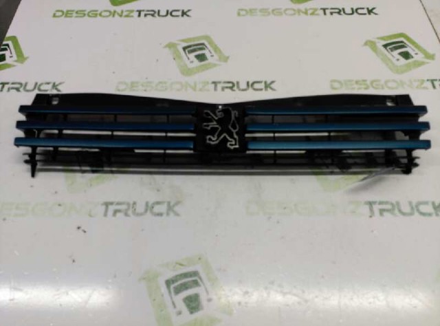 Comprar Rejilla frontal 205 I 741A, C