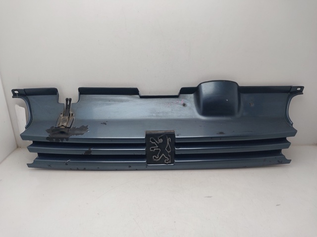 Comprar Parrilla del radiador Peugeot 405 I 15B a bajo precio
