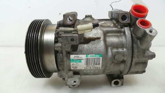 926000097R RENAULT Compresor de aire acondicionado  en stock Gandía