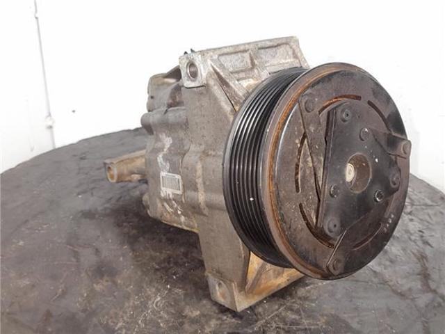 RENAULT 926000216R Compresor de aire acondicionado  comprar en Albacete