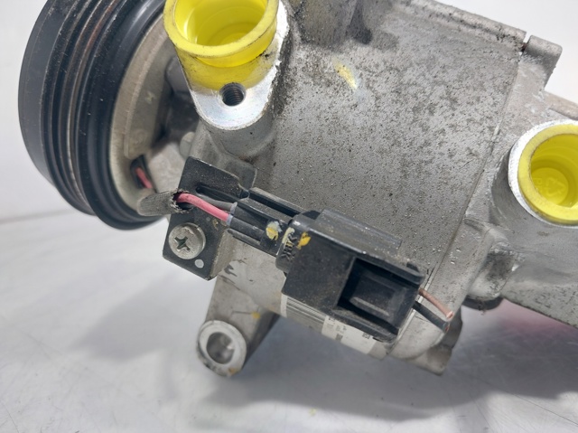 926000287R RENAULT Compresor de aire acondicionado  en stock Gandía