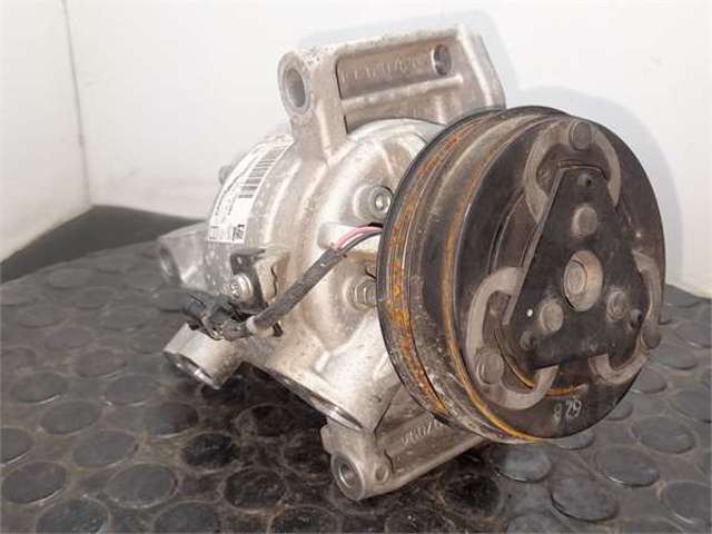 926000287R RENAULT Compresor de aire acondicionado  en stock Gandía