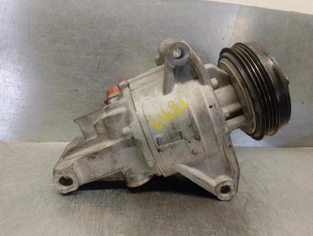 RENAULT 926000287R Compresor de aire acondicionado  comprar en Ponferrada