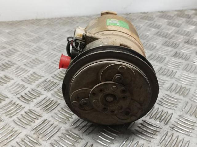 926000F001 NISSAN Compresor de aire acondicionado  en stock Huelva