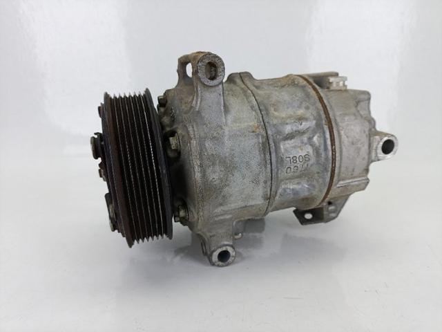 926001268R RENAULT Compresor de aire acondicionado  disponible Ourense