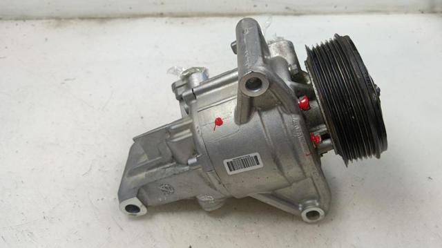 926001571R RENAULT Compresor de aire acondicionado  disponible Ourense