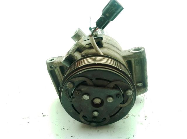 926001571R RENAULT Compresor de aire acondicionado  disponible Ourense