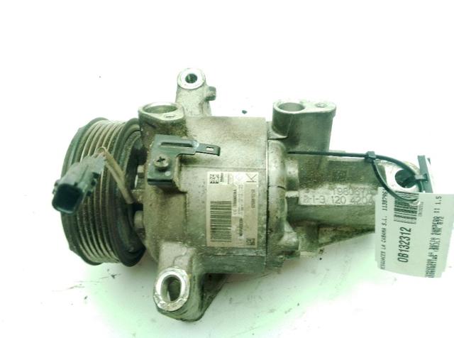 RENAULT 926001571R Compresor de aire acondicionado  en stock Salamanca