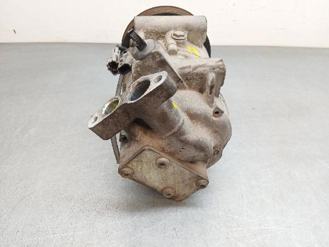 RENAULT 926002352R Compresor de aire acondicionado  en stock Terrassa