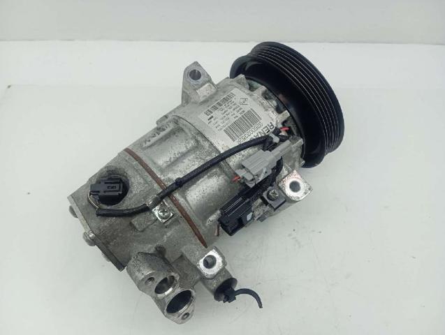 926002352R RENAULT Compresor de aire acondicionado  disponible Alicante