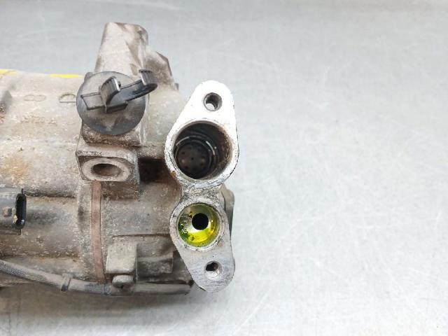 926002352R Compresor de aire acondicionado  disponible Utrera