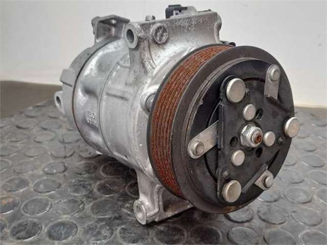 926002410R Compresor de aire acondicionado  disponible Málaga