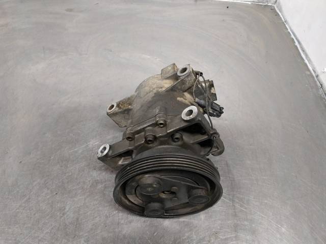 Compresor de ac 926002J005 NISSAN