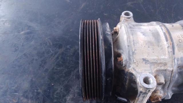 RENAULT 926003123R Compresor de aire acondicionado  disponible Lugo