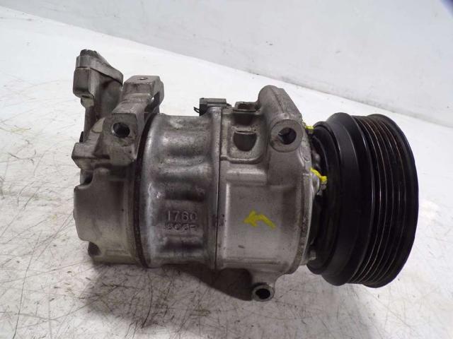 RENAULT 926003123R Compresor de aire acondicionado  disponible Valladolid