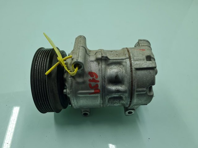 RENAULT 926003123R Compresor de aire acondicionado  disponible Lugo