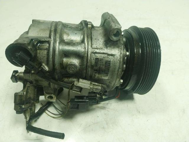 RENAULT 926003123R Compresor de aire acondicionado  comprar en Murcia