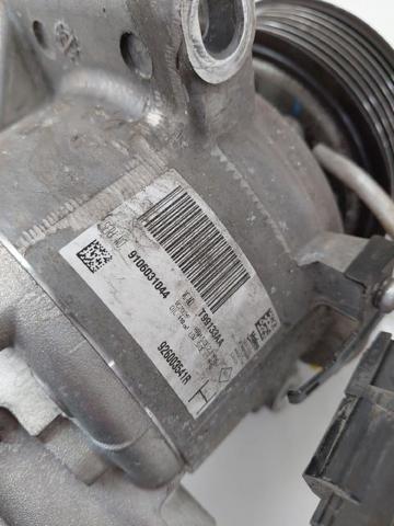 NISSAN 926003541R Compresor de aire acondicionado  en stock Terrassa