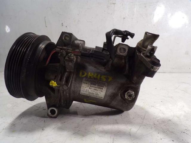 926003VD0A NISSAN Compresor de aire acondicionado  en stock Gandía