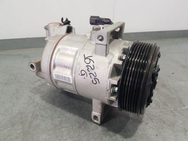 926004423R RENAULT Compresor de aire acondicionado  disponible Alicante
