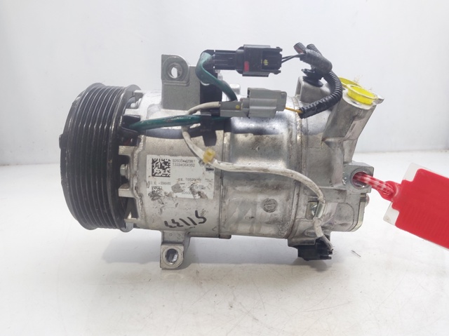 RENAULT 926004423R Compresor de aire acondicionado  disponible Lugo