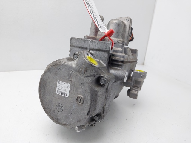 RENAULT 926004760R Compresor de aire acondicionado  en stock Terrassa