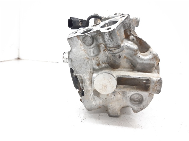 NISSAN 926004EB0A Compresor de aire acondicionado  en stock Terrassa