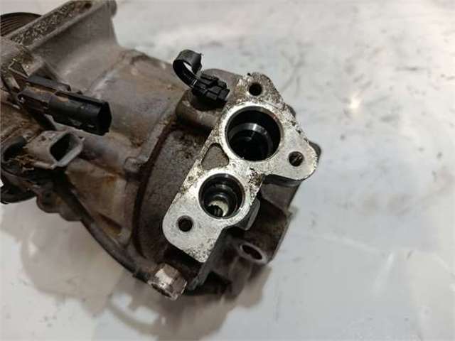 RENAULT 926004EB2A Compresor de aire acondicionado  comprar en Murcia