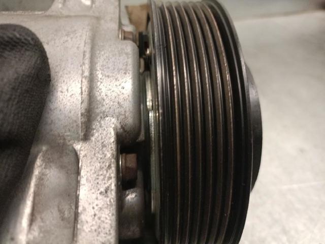 NISSAN 926004X30A Compresor de aire acondicionado  comprar en Albacete