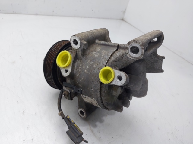 RENAULT 926005154R Compresor de aire acondicionado  comprar en Ponferrada