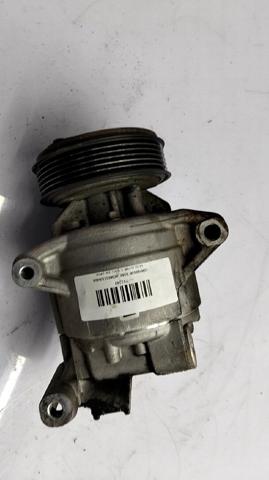 RENAULT 926005154R Compresor de aire acondicionado  comprar en Ponferrada