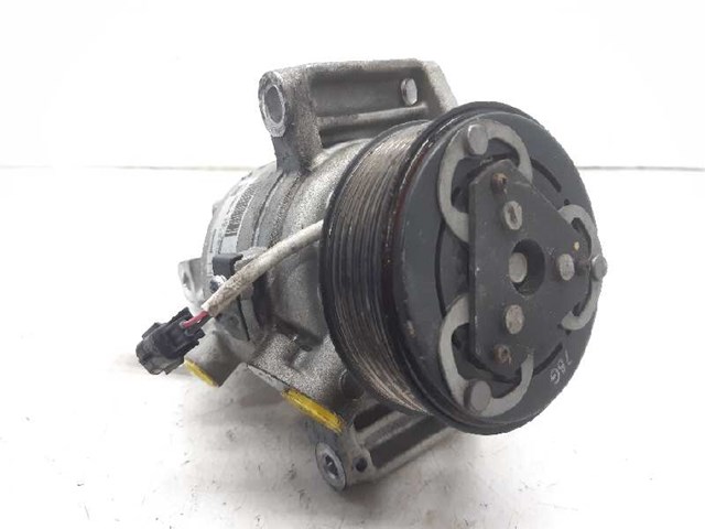 926005689R RENAULT Compresor de aire acondicionado  comprar en Jaén