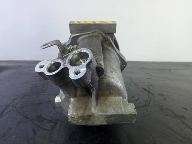 RENAULT 926005727R Compresor de aire acondicionado  comprar en Murcia