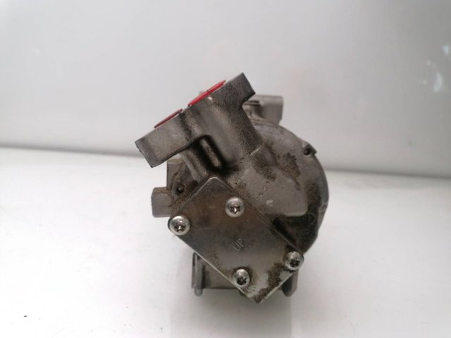 RENAULT 926006775R Compresor de aire acondicionado  disponible Valladolid