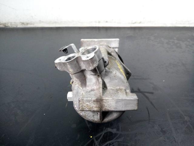 926008367R RENAULT Compresor de aire acondicionado  disponible Ourense