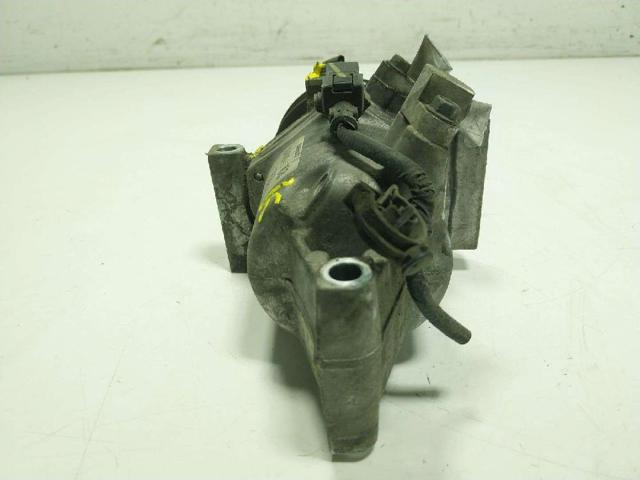 926008942R Compresor de aire acondicionado  disponible Burgos
