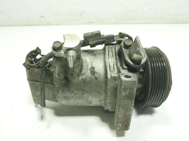 926008942R RENAULT Compresor de aire acondicionado  en stock Córdoba