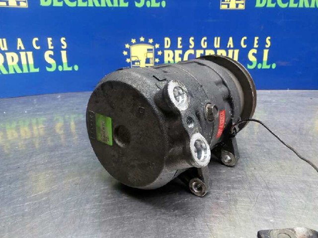926008C810 Compresor de aire acondicionado  disponible Utrera