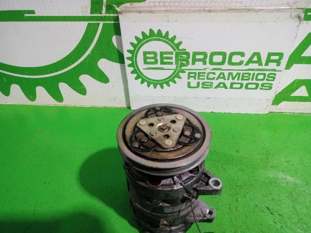 NISSAN 926008C810 Compresor de aire acondicionado  en stock Terrassa