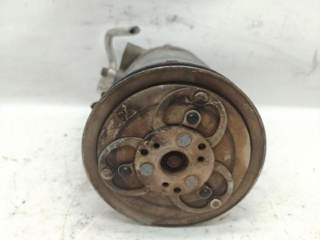 Compresor de aire acondicionado Nissan Patrol Y60