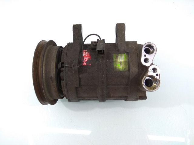 Compresor de aire acondicionado Nissan Patrol Y60