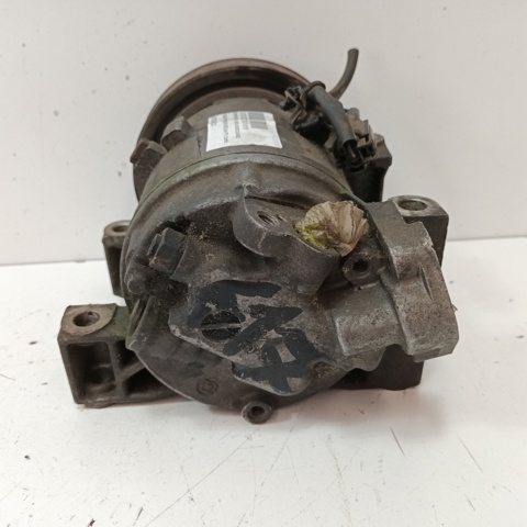 NISSAN 926009F500 Compresor de aire acondicionado  comprar en Albacete