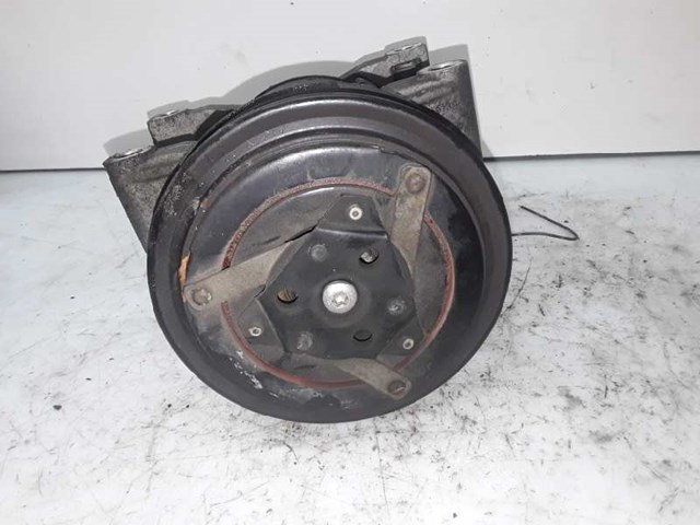 NISSAN 926009F501 Compresor de aire acondicionado  comprar en Ponferrada
