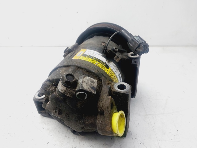 NISSAN 926009F511 Compresor de aire acondicionado  comprar en Ponferrada